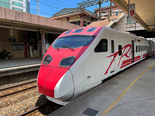 中華民國,臺灣鐵路,普悠瑪號:1