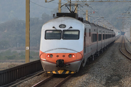 中華民國,臺灣鐵路,自強號:3