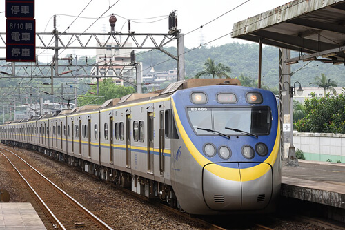 中華民國,臺灣鐵路,EMU800型電聯車:4